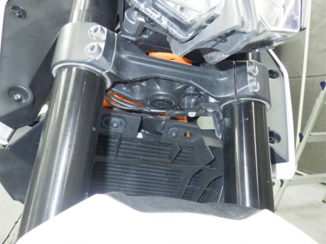 Передняя часть