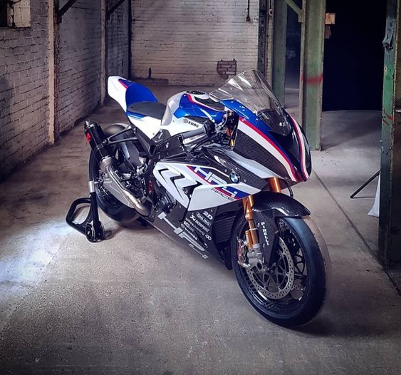 BMW S1000RR